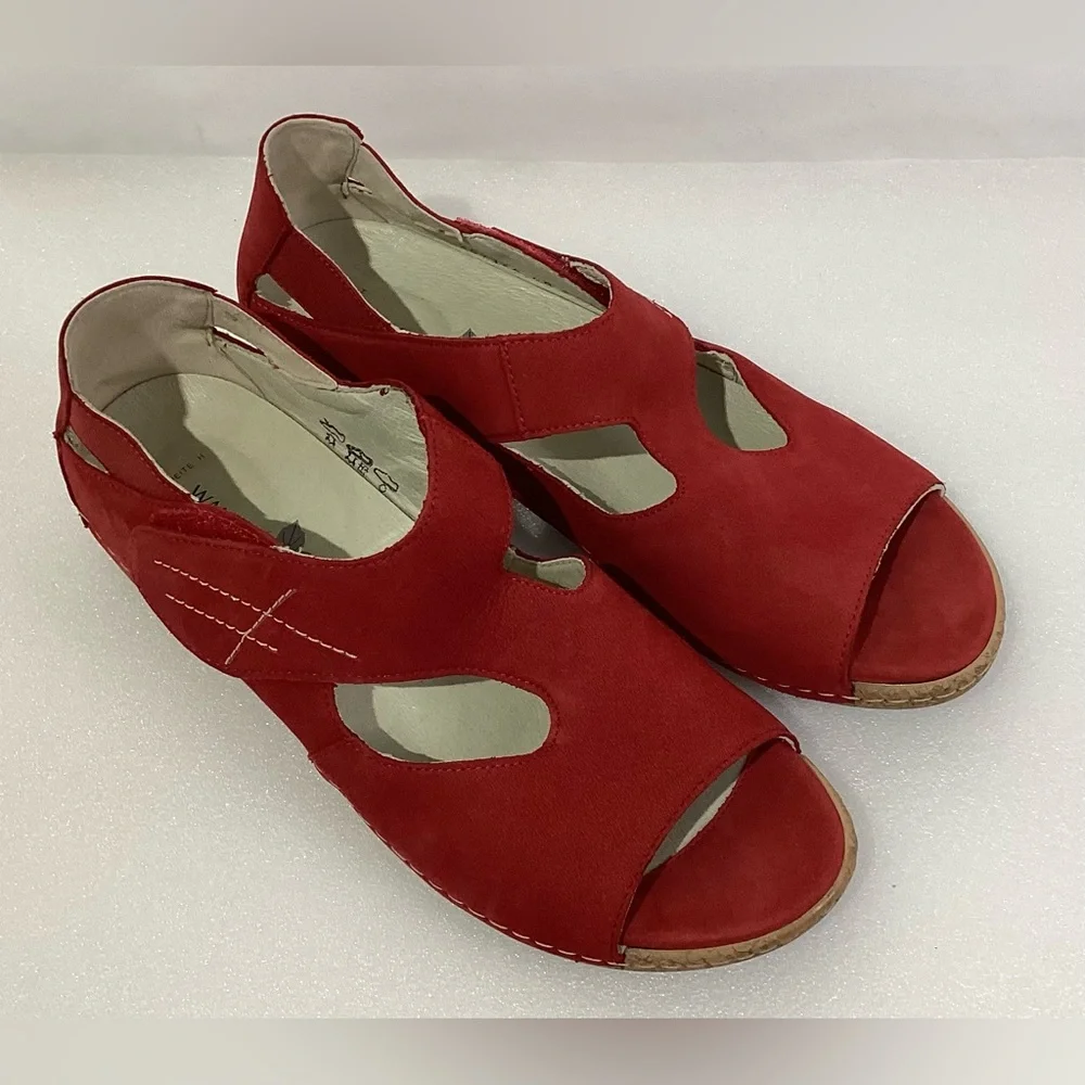 Waldlaufer Woman’s Leather Shoes size 6 1/2 Color Red Comfortable Adjustable